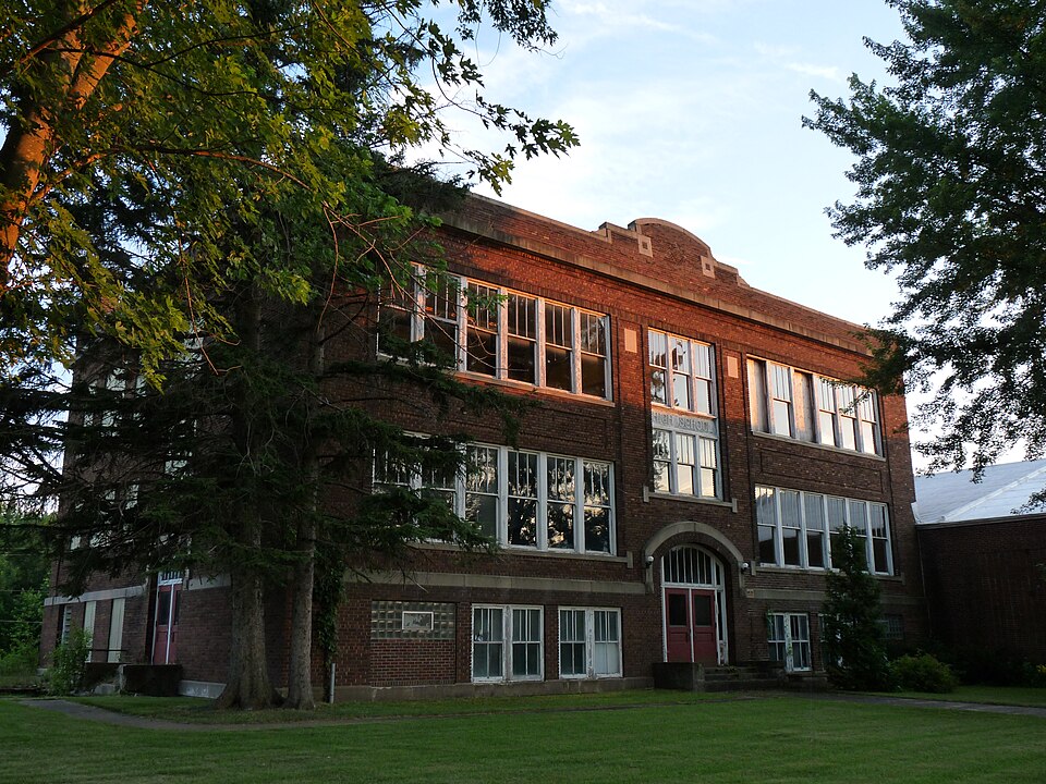 Photograph of Owen High School
