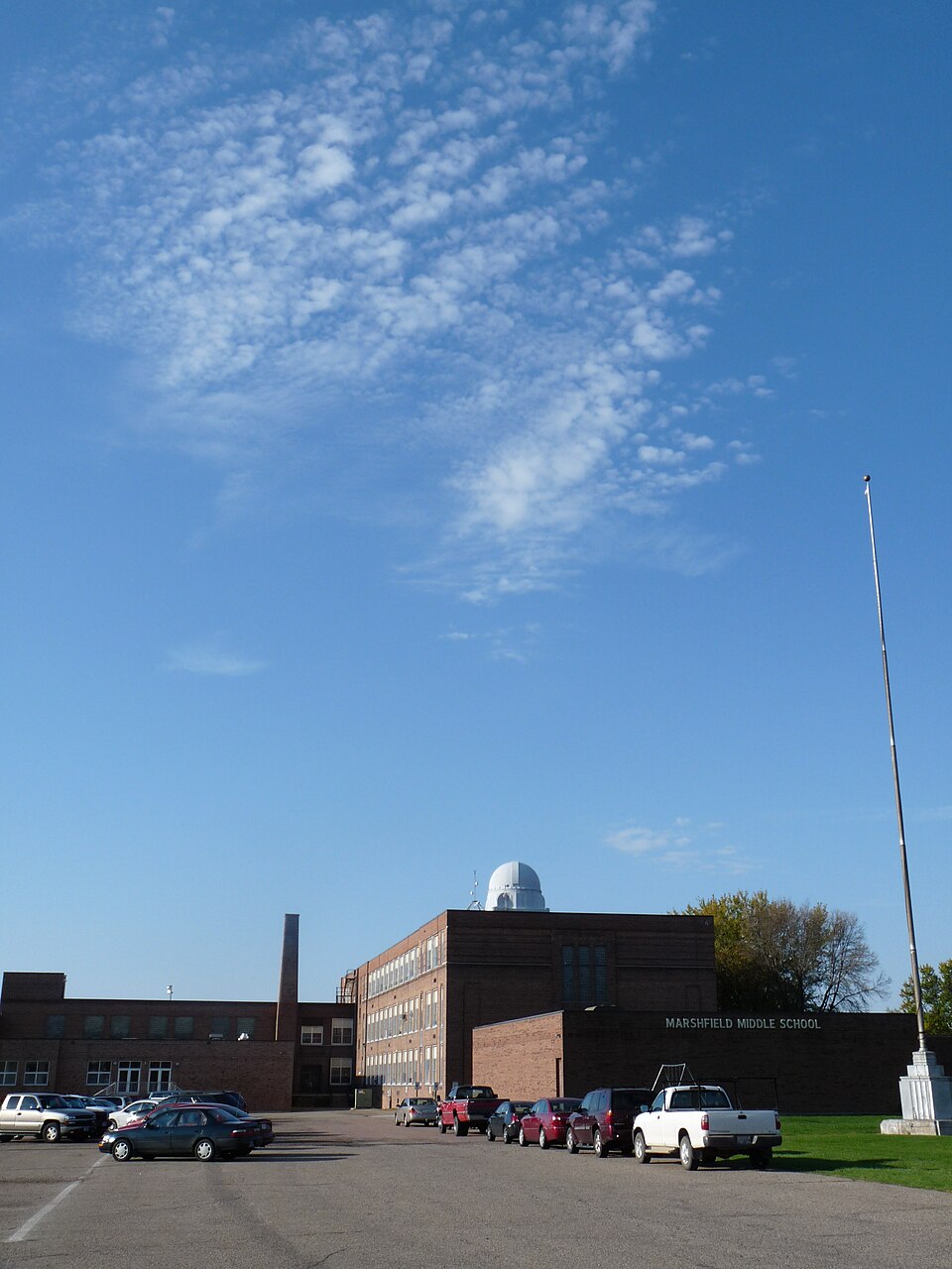 Photograph of Marshfield Senior High School