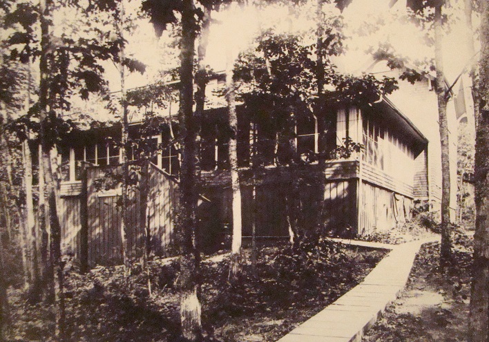 Photograph of Coole Park Manor
