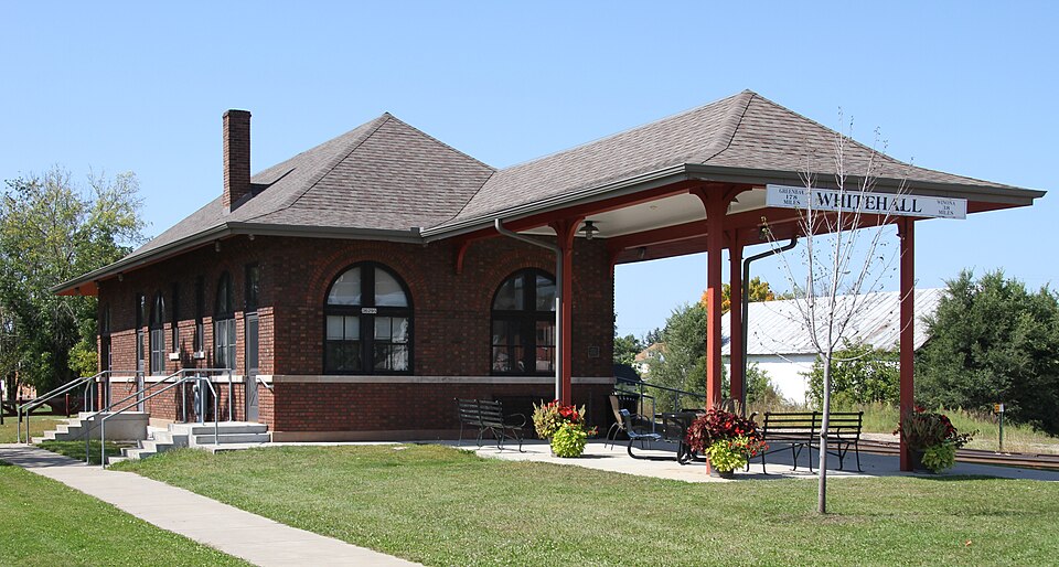 Photograph of Green Bay and Western Railroad Depot