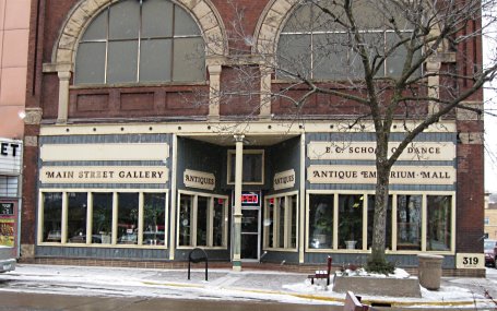 Photograph of Antique Emporium