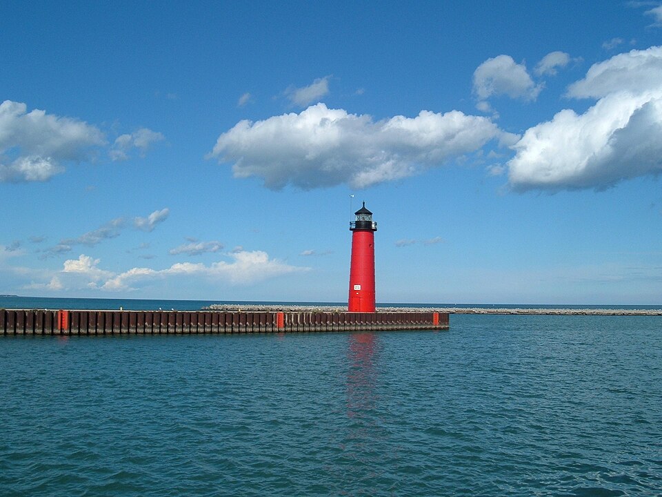 Photograph of Kenosha North Pier Light