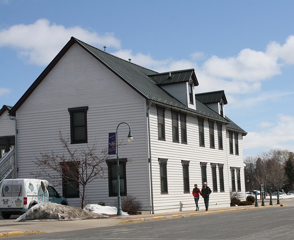 Photograph of Whitewater Hotel
