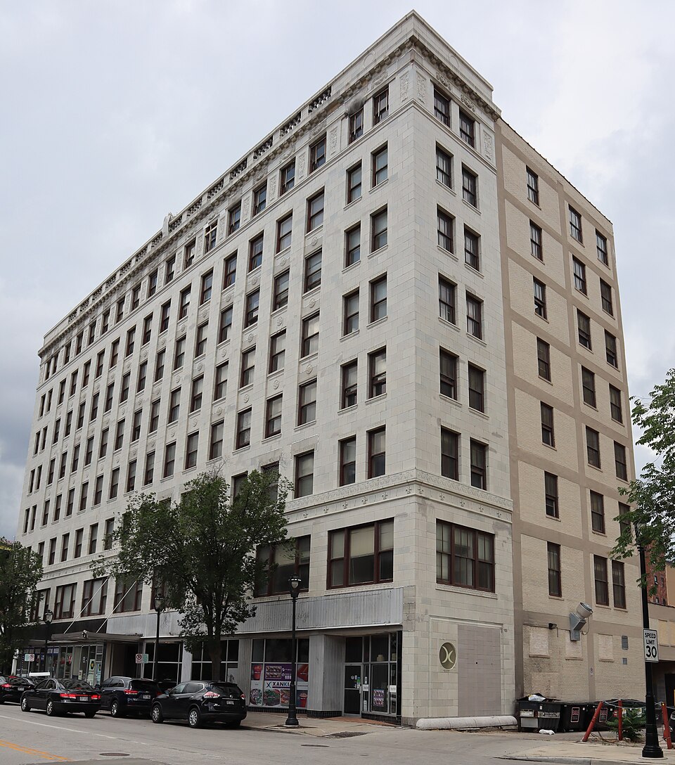 Photograph of Century Building