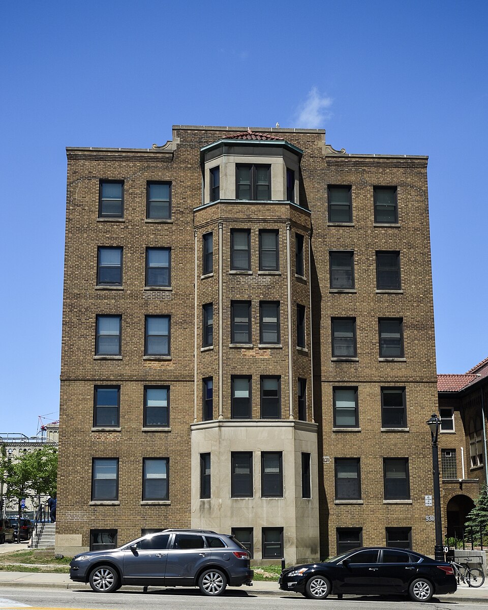 Photograph of Saint Anthony Hospital