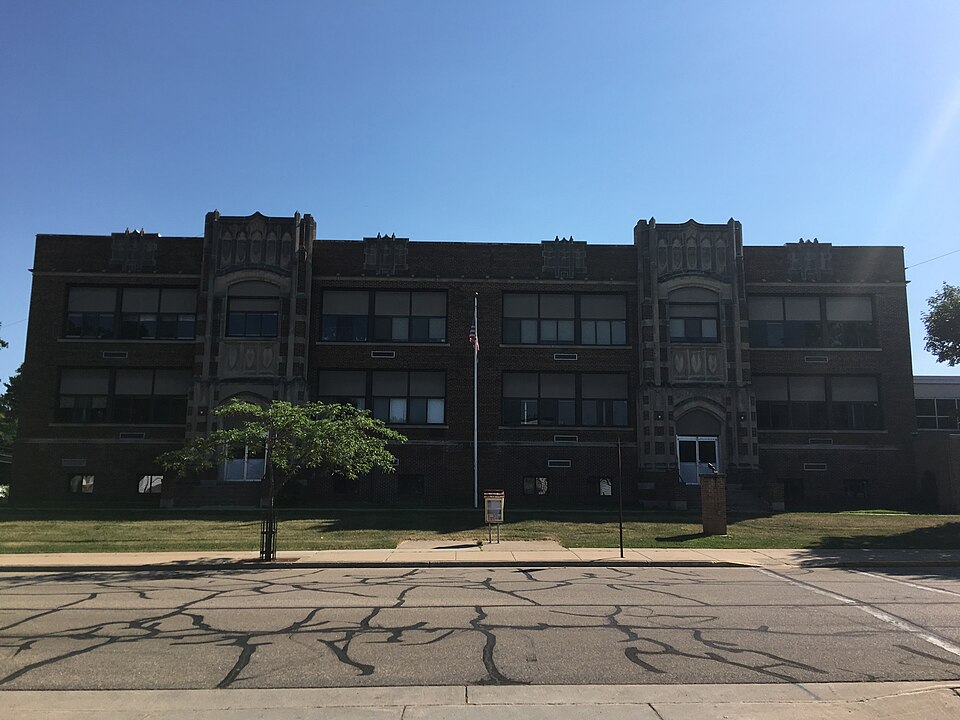 Photograph of Former Clintonville High School