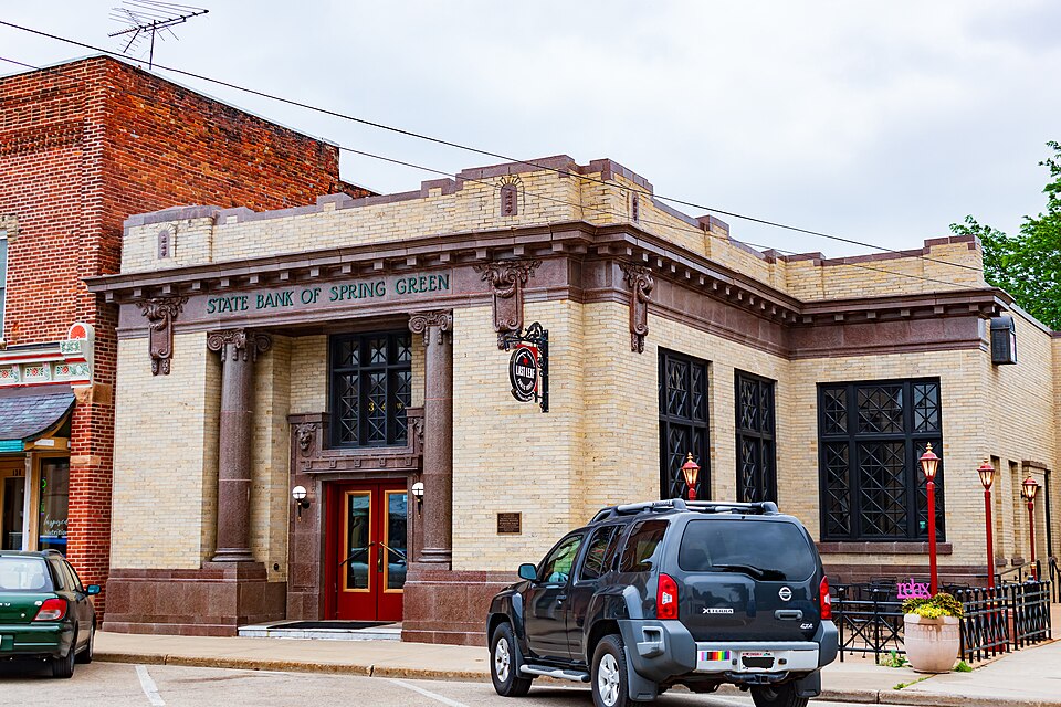 Photograph of State Bank of Spring Green