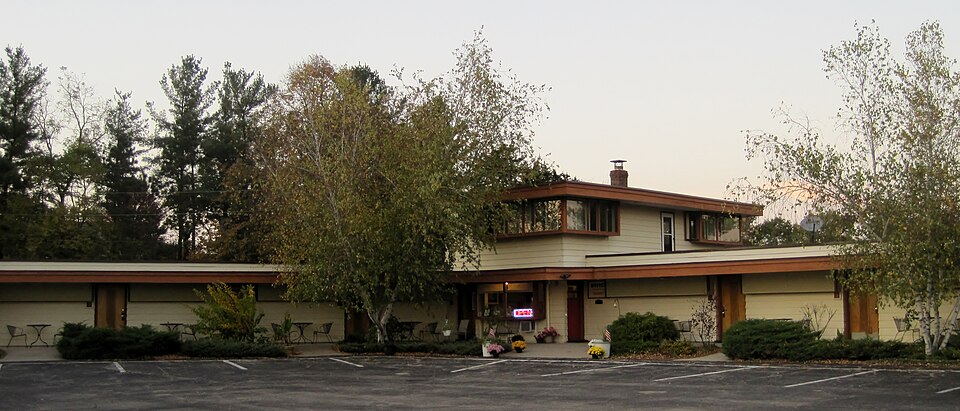 Photograph of Rest Haven Motel