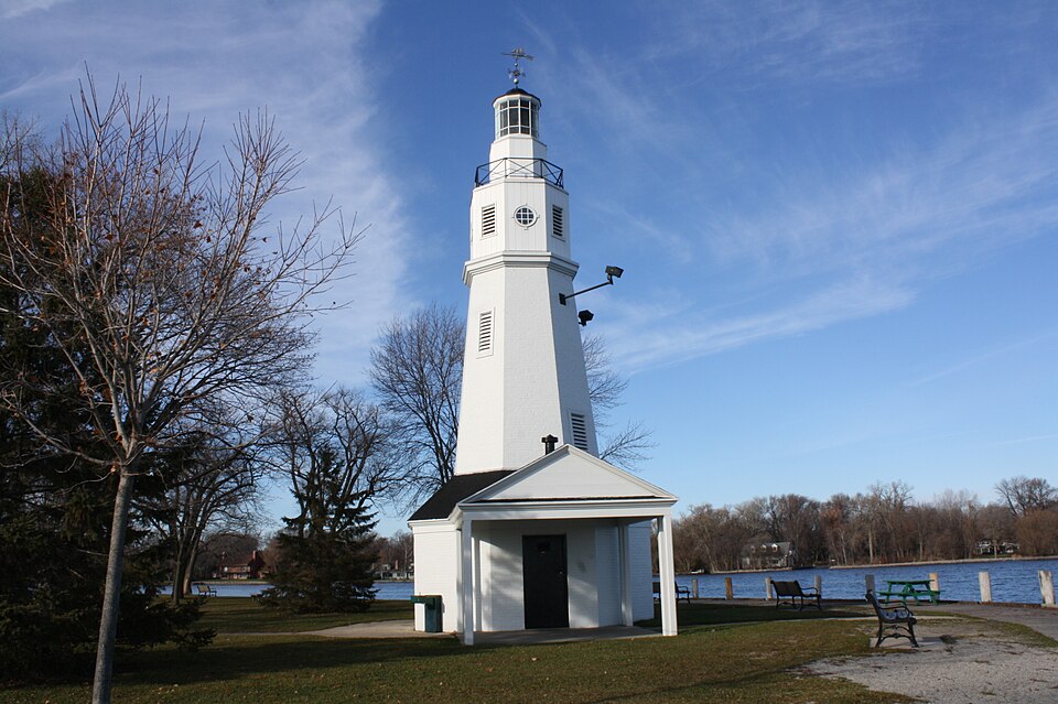 Photograph of Neenah Light