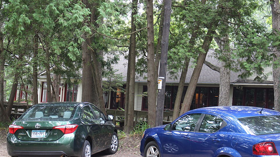 Photograph of Wandawega Inn
