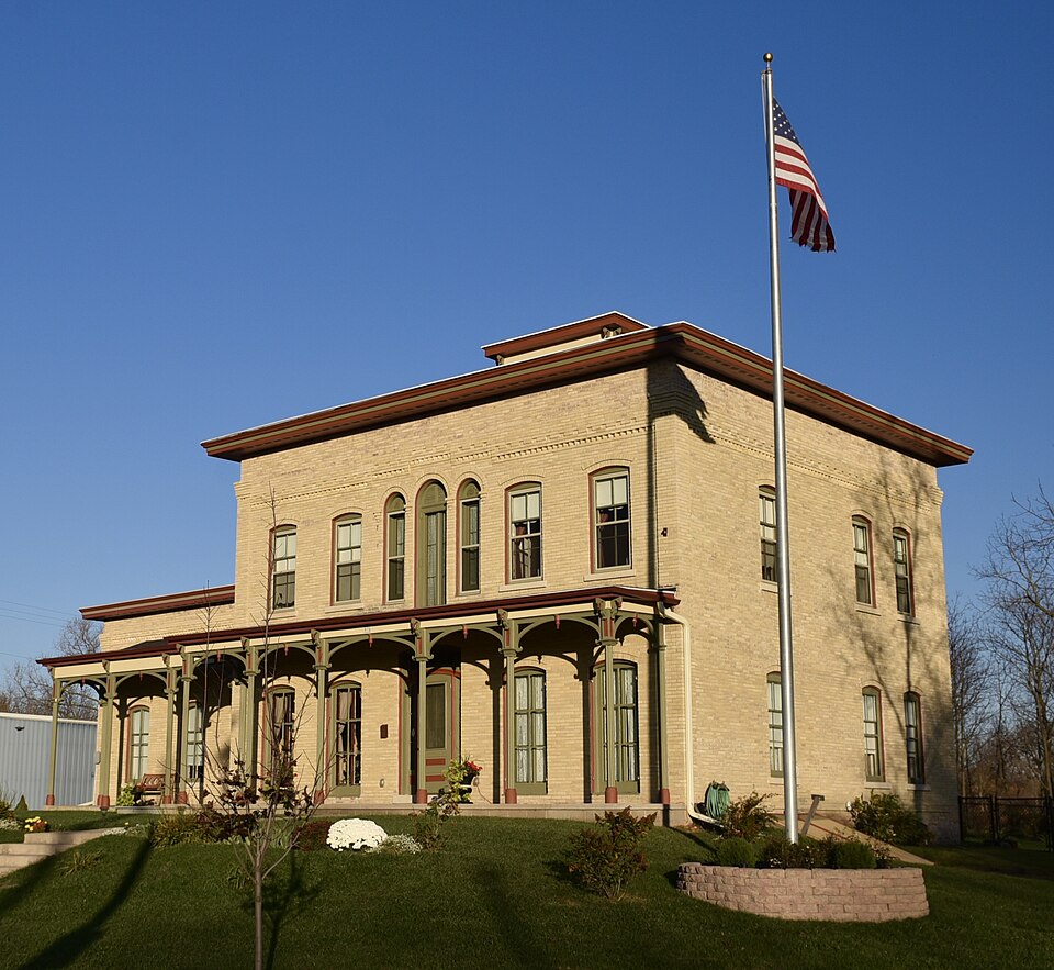 Photograph of Henry and Barbara Bierbauer House