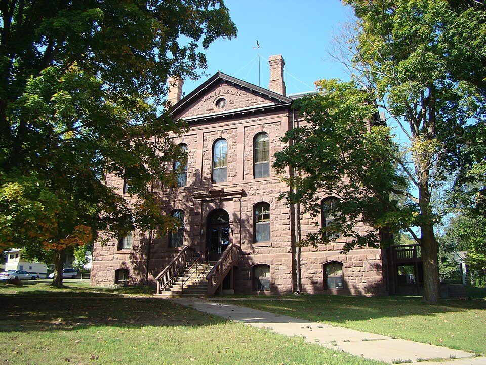 Photograph of Old Bayfield County Courthouse