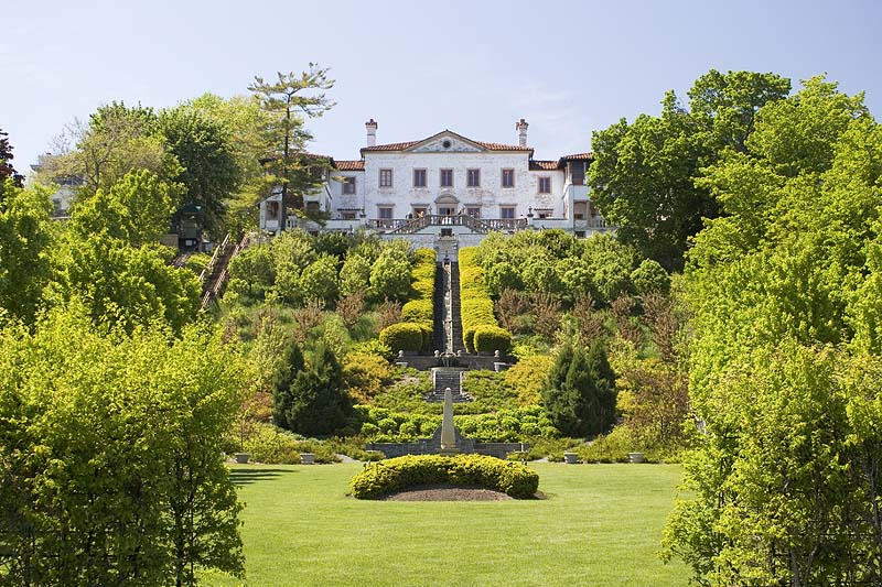 Photograph of Villa Terrace Decorative Arts Museum