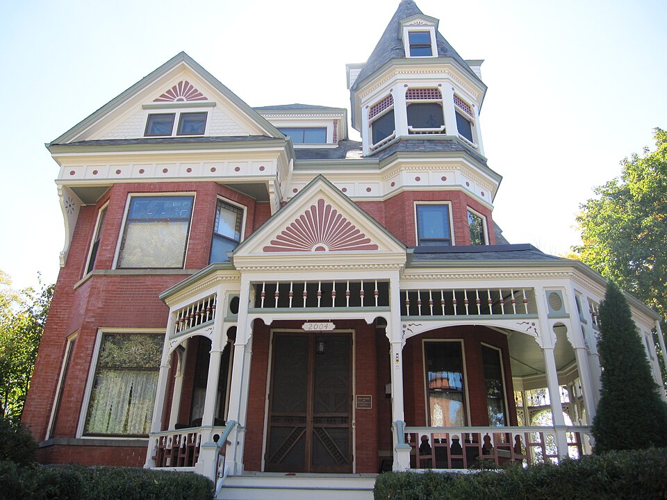 Photograph of Frank L. Chenoweth House