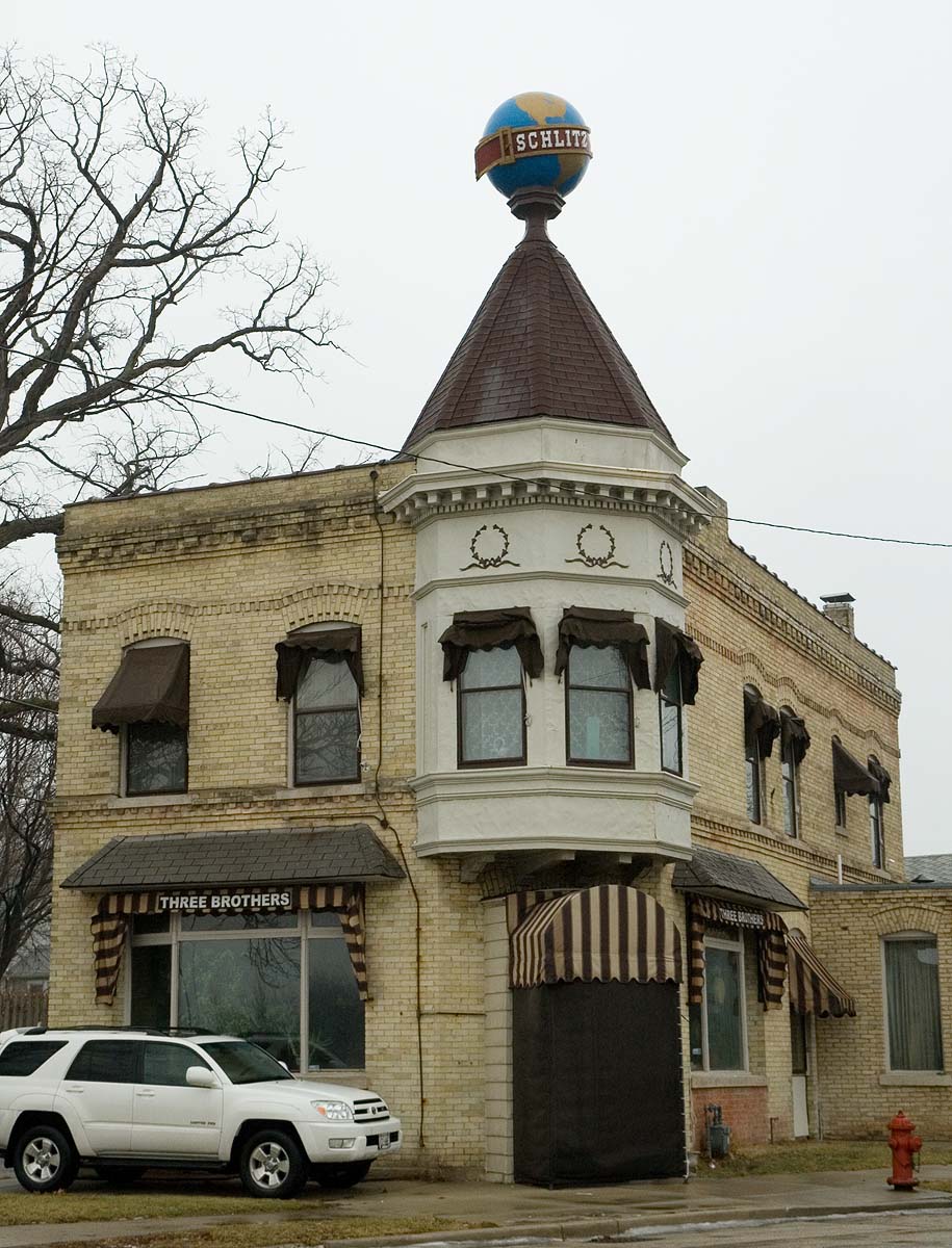 Photograph of Joseph Schlitz Brewing Company Saloon