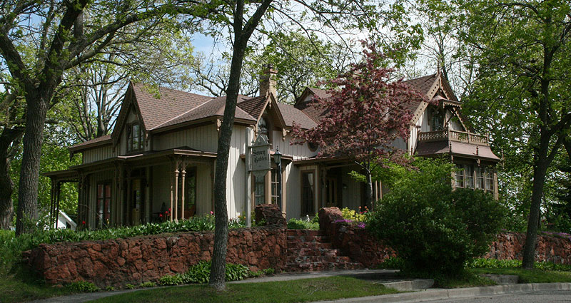 Photograph of Seven Gables