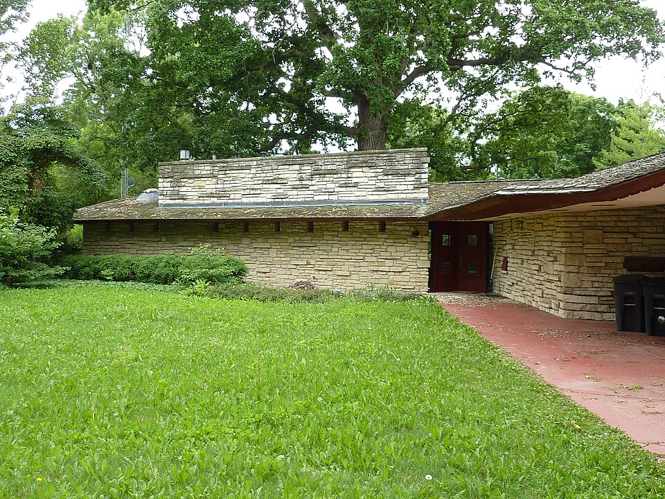 Photograph of Richard C. Smith House