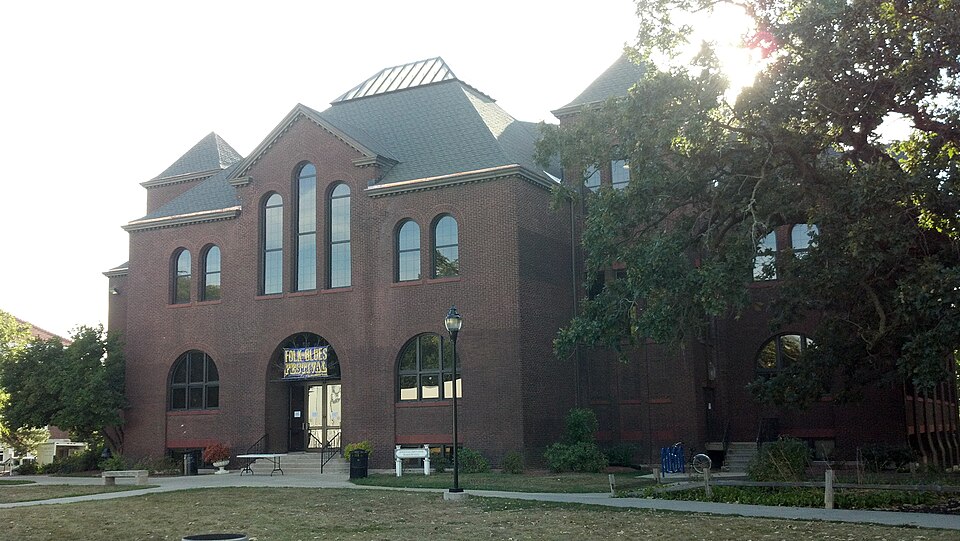 Photograph of Pearsons Hall of Science