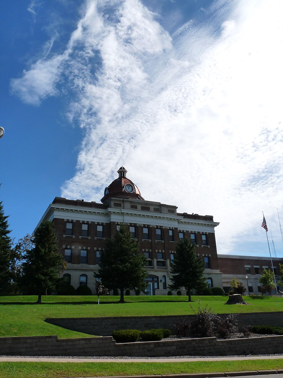 Photograph of Taylor County Courthouse