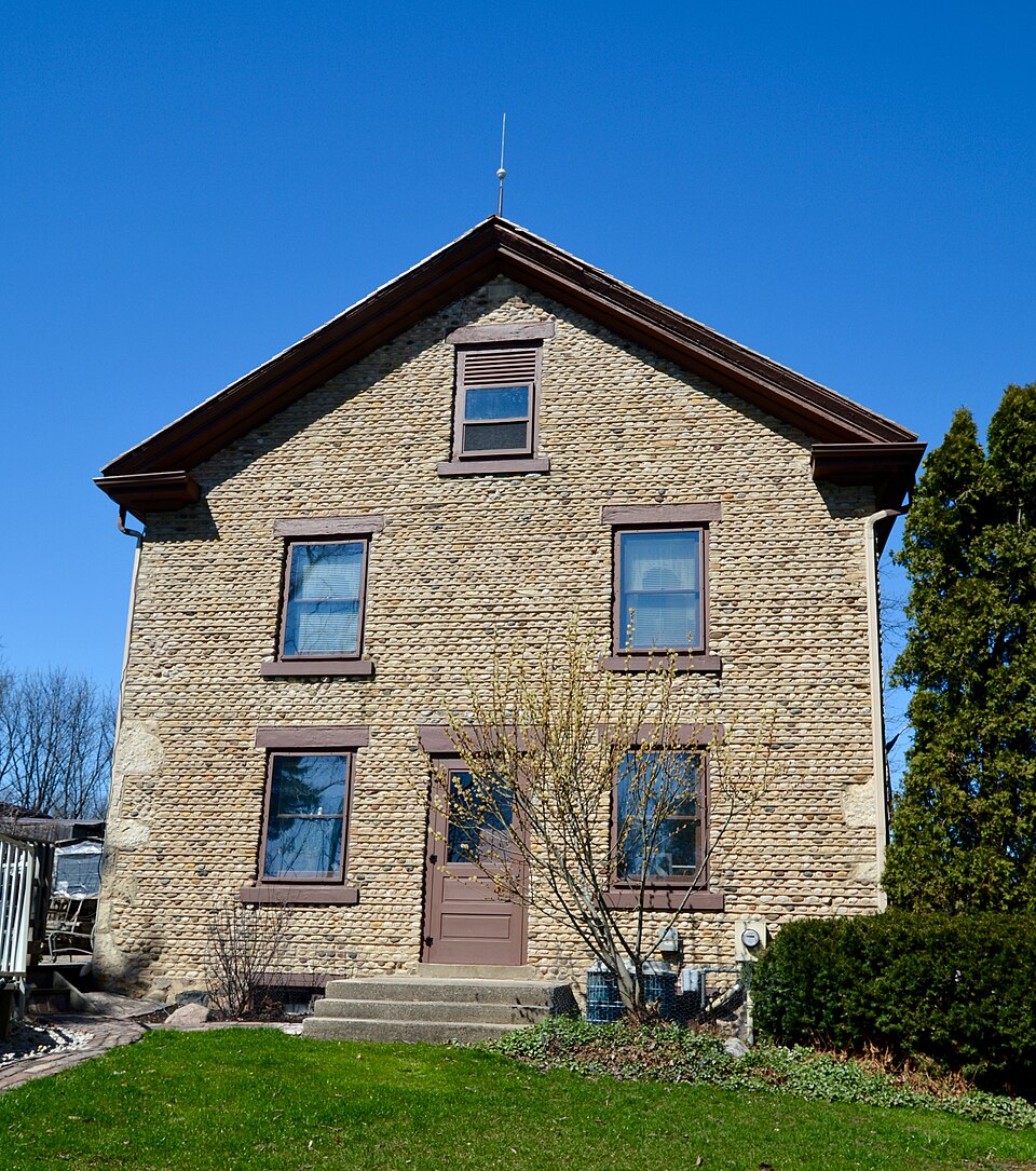 Photograph of Haseltine Cobblestone House