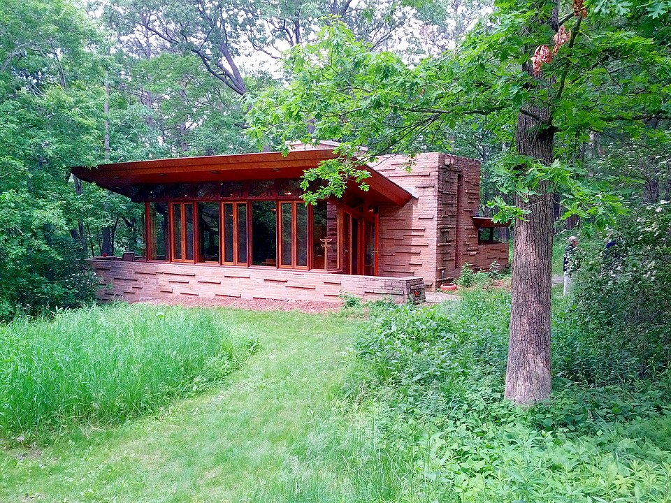 Photograph of Seth Peterson Cottage