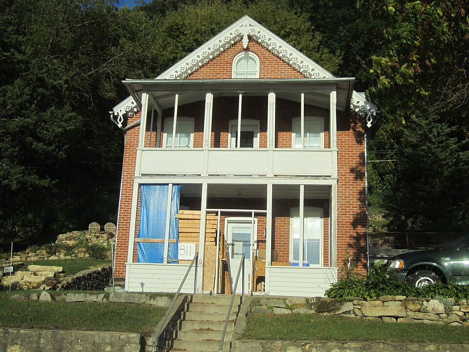 Photograph of John L. Senn House