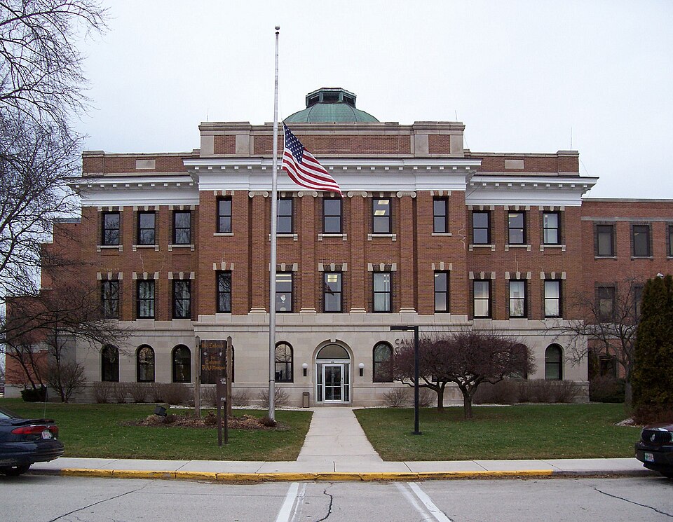 Photograph of Calumet County Courthouse