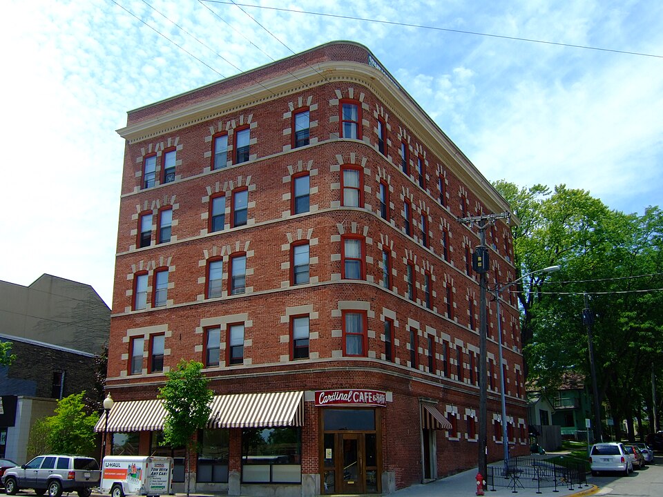Photograph of Cardinal Hotel