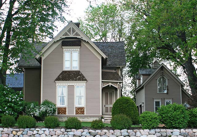 Photograph of John Reichert Farmhouse
