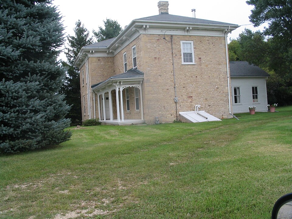 Photograph of Elam Beardsley Farmhouse