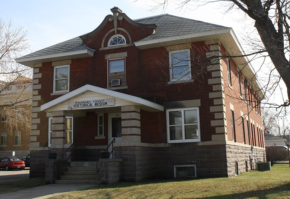 Photograph of Waushara County Courthouse, Waushara County Sheriff's Residence and Jail