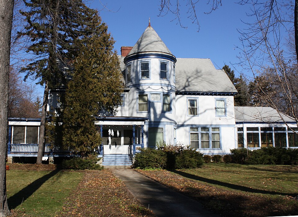 Photograph of Henry Spencer Smith House