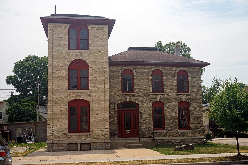 Photograph of Dr. Volney L. Moore House