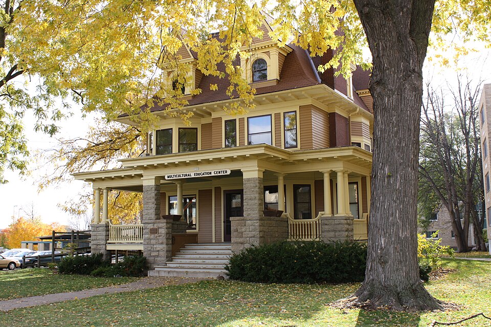 Photograph of Thomas R. Wall Residence