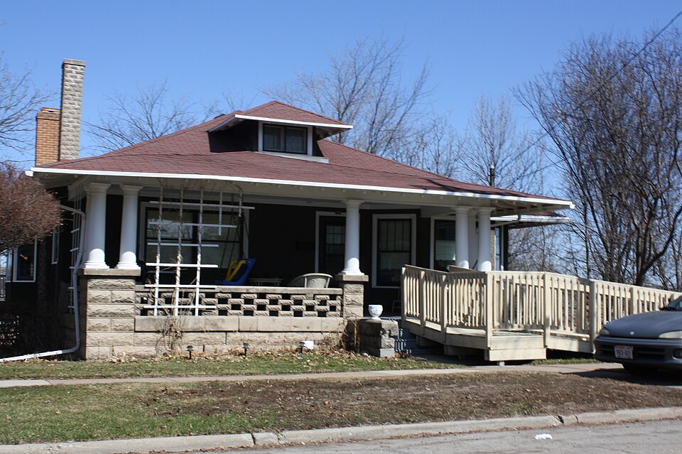 Photograph of Frank St. Andrews House