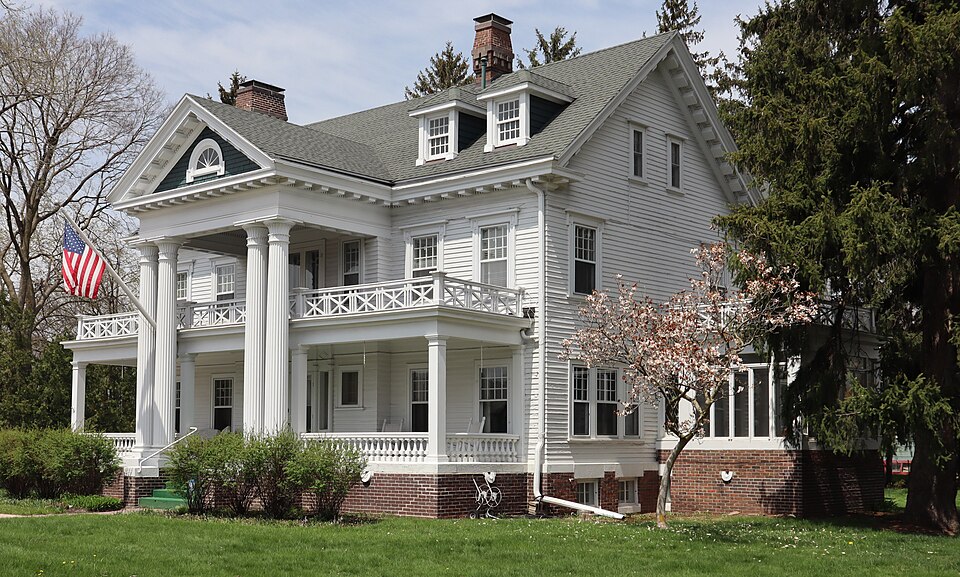 Photograph of Ralph P. Perry House