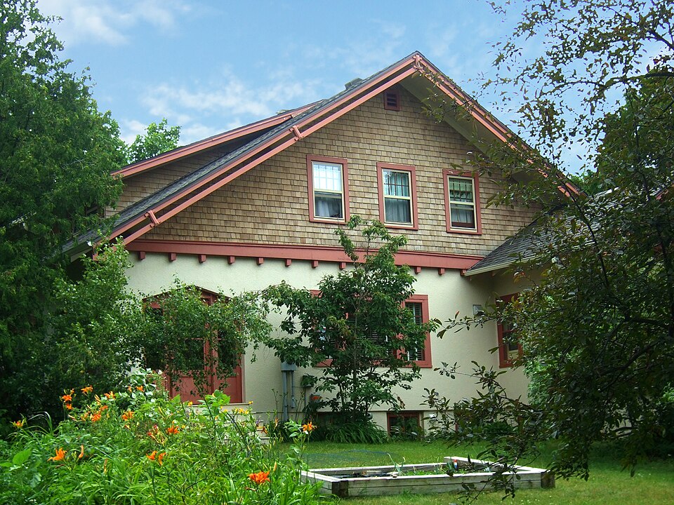 Photograph of John R. Commons House