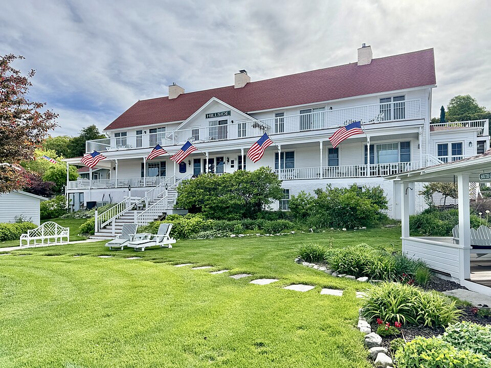 Photograph of Hillside Hotel