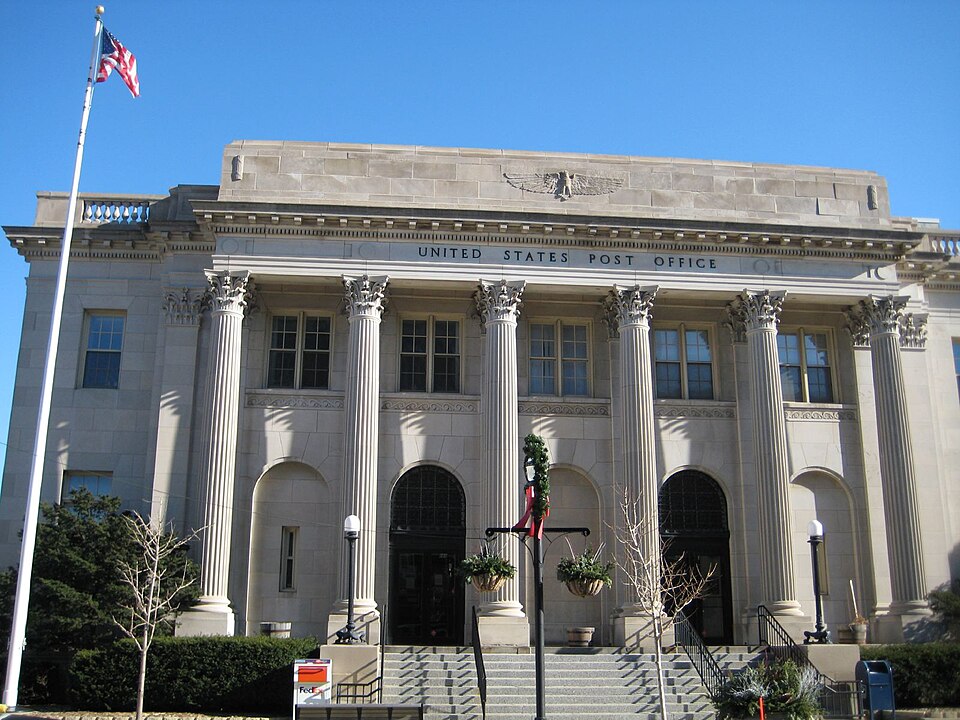 Photograph of US Post Office-Racine Main