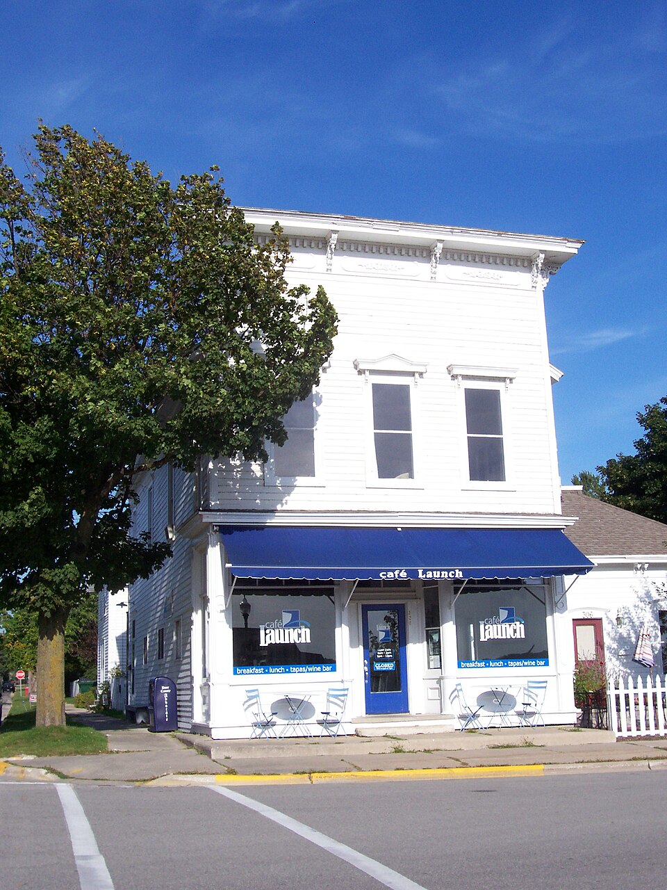 Photograph of L. A. Larson & Co. Store