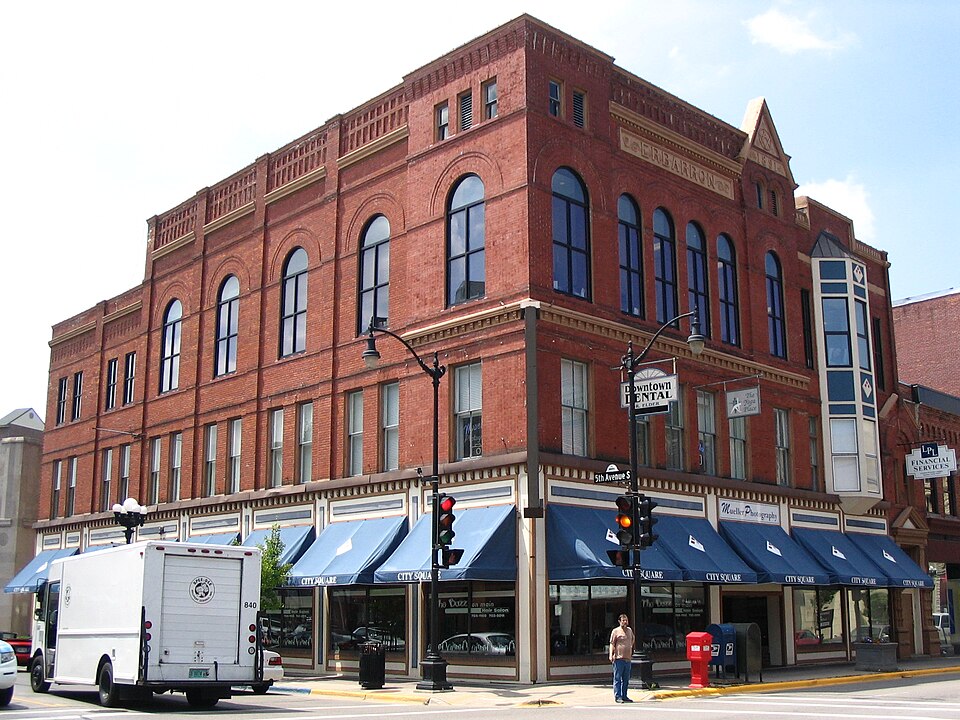 Photograph of E.R. Barron Building