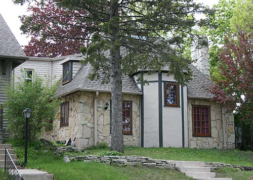 Photograph of Seneca W. & Bertha Hatch House