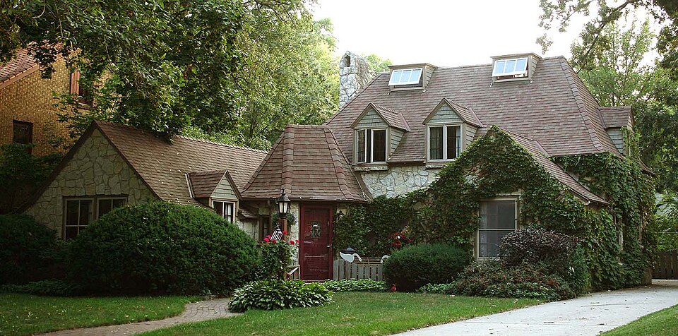 Photograph of Pearl C. Norton House