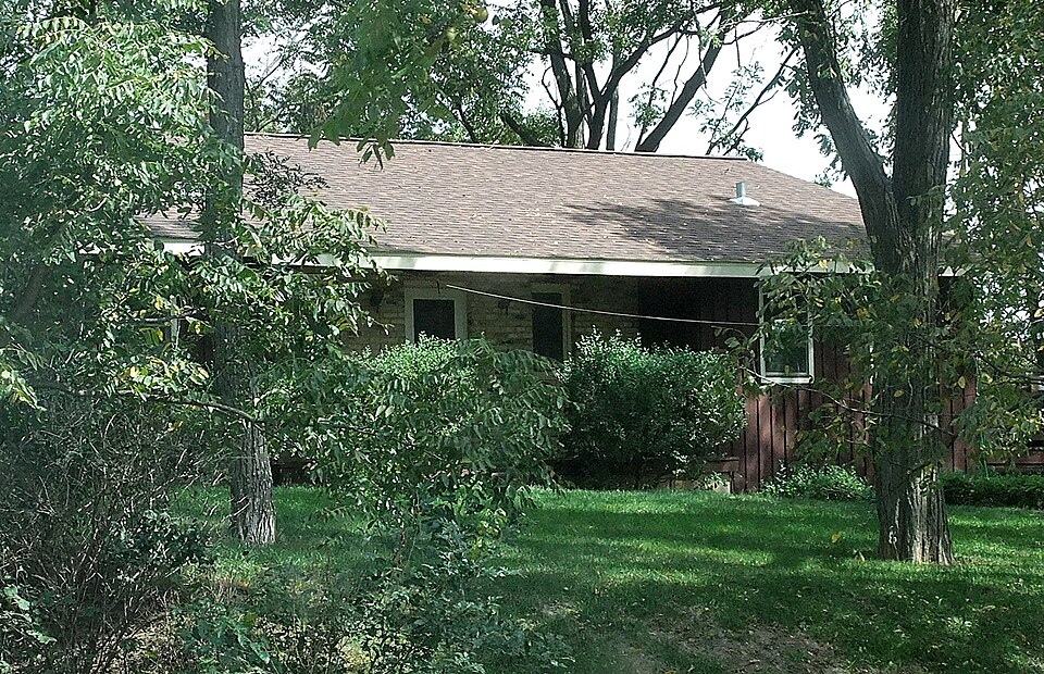 Photograph of Aslak Lie Cabin