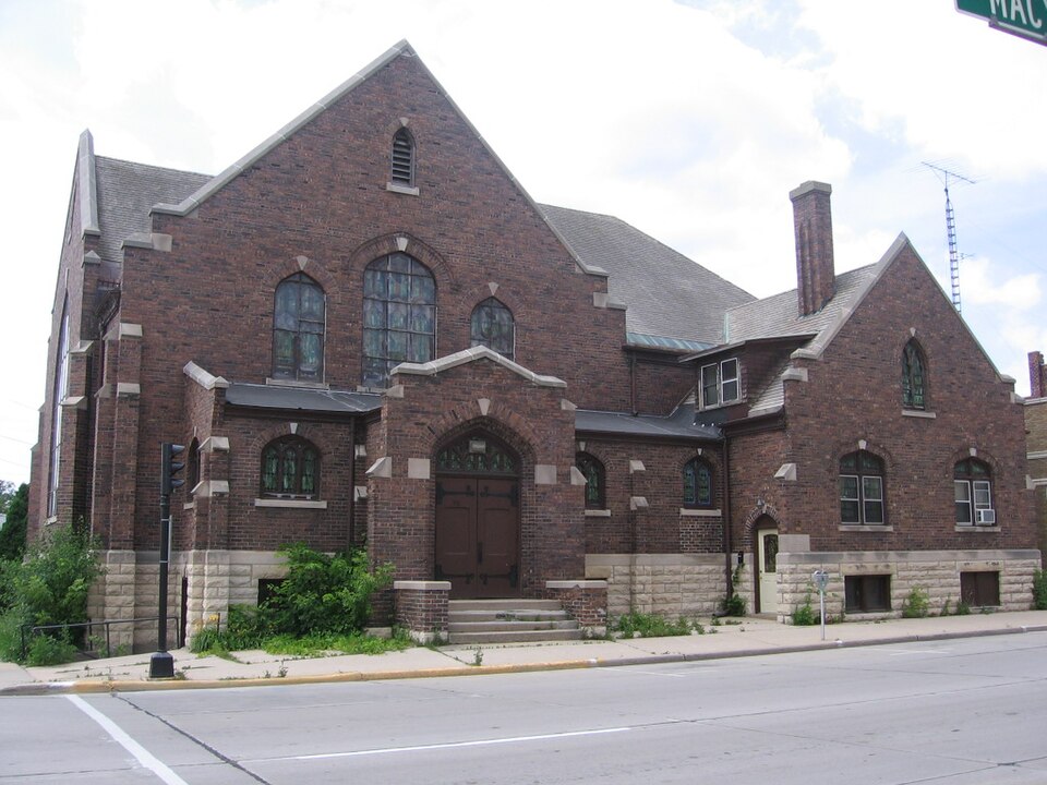 Photograph of First Baptist Church of Fond du Lac