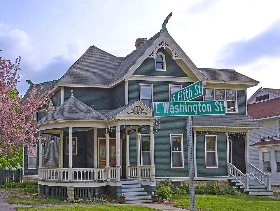 Photograph of Iverson-Johnson House
