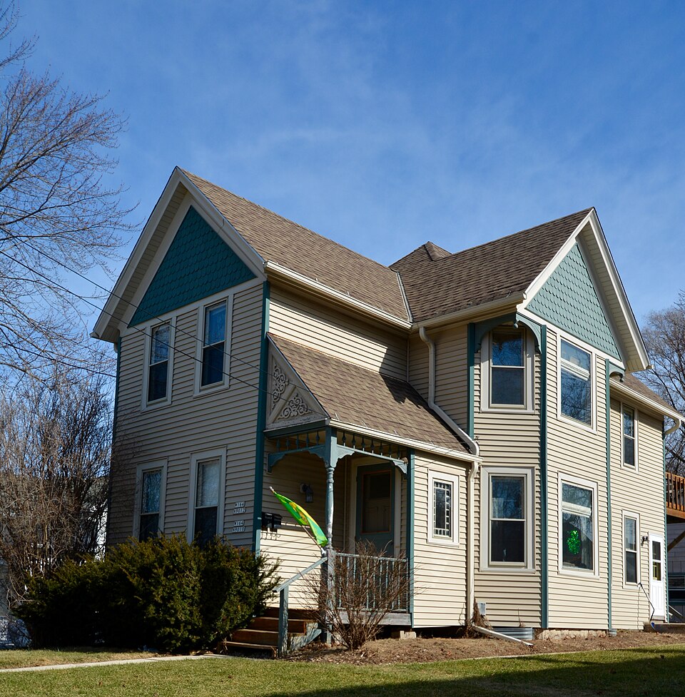 Photograph of Elizabeth Hoos House