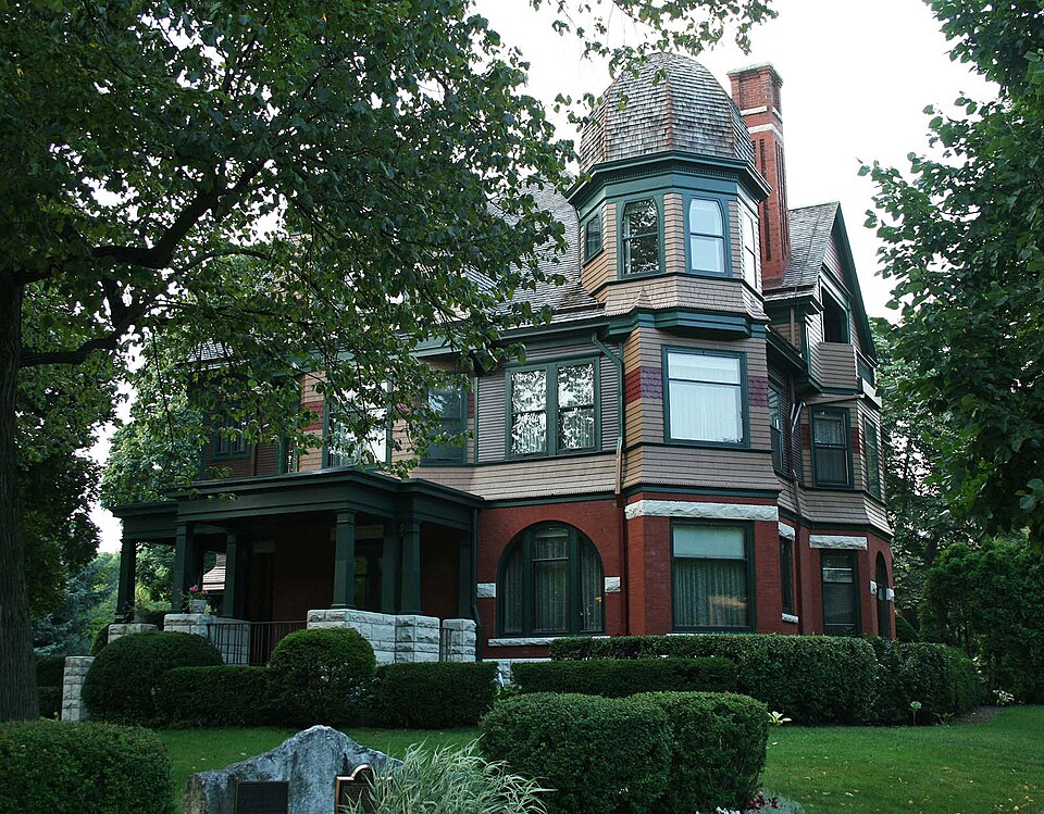 Photograph of Kneeland-Walker House