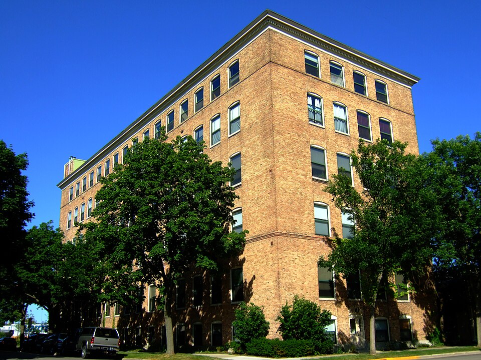 Photograph of Badger State Shoe Company building