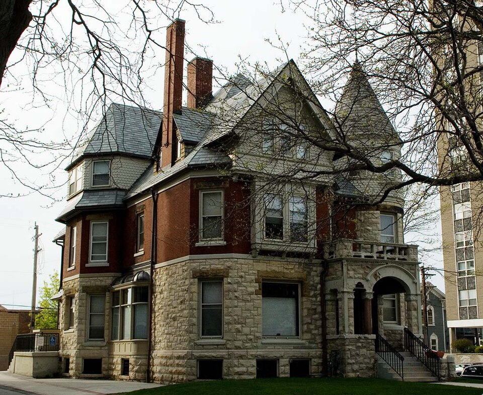 Photograph of Emanuel D. Adler House